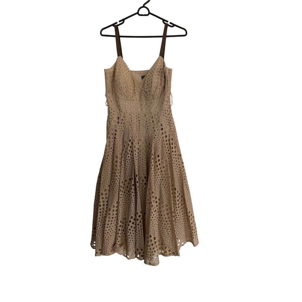 Muse exclusively for Boston Proper Dress Khaki Eyelet Pleated Tan Beige Size 6